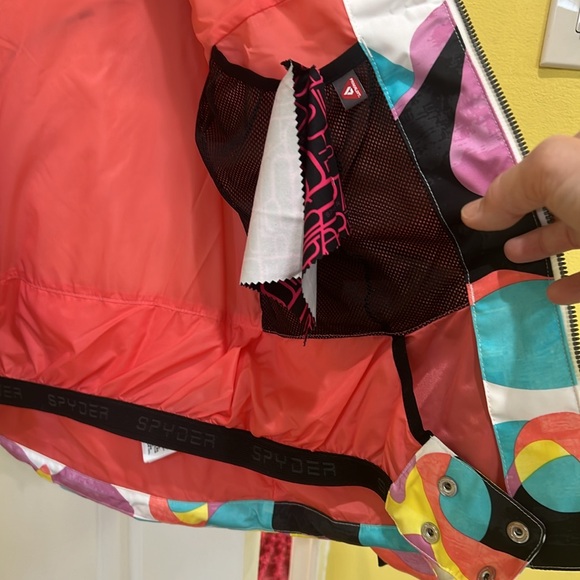 Winter jacket - Picture 5 of 7